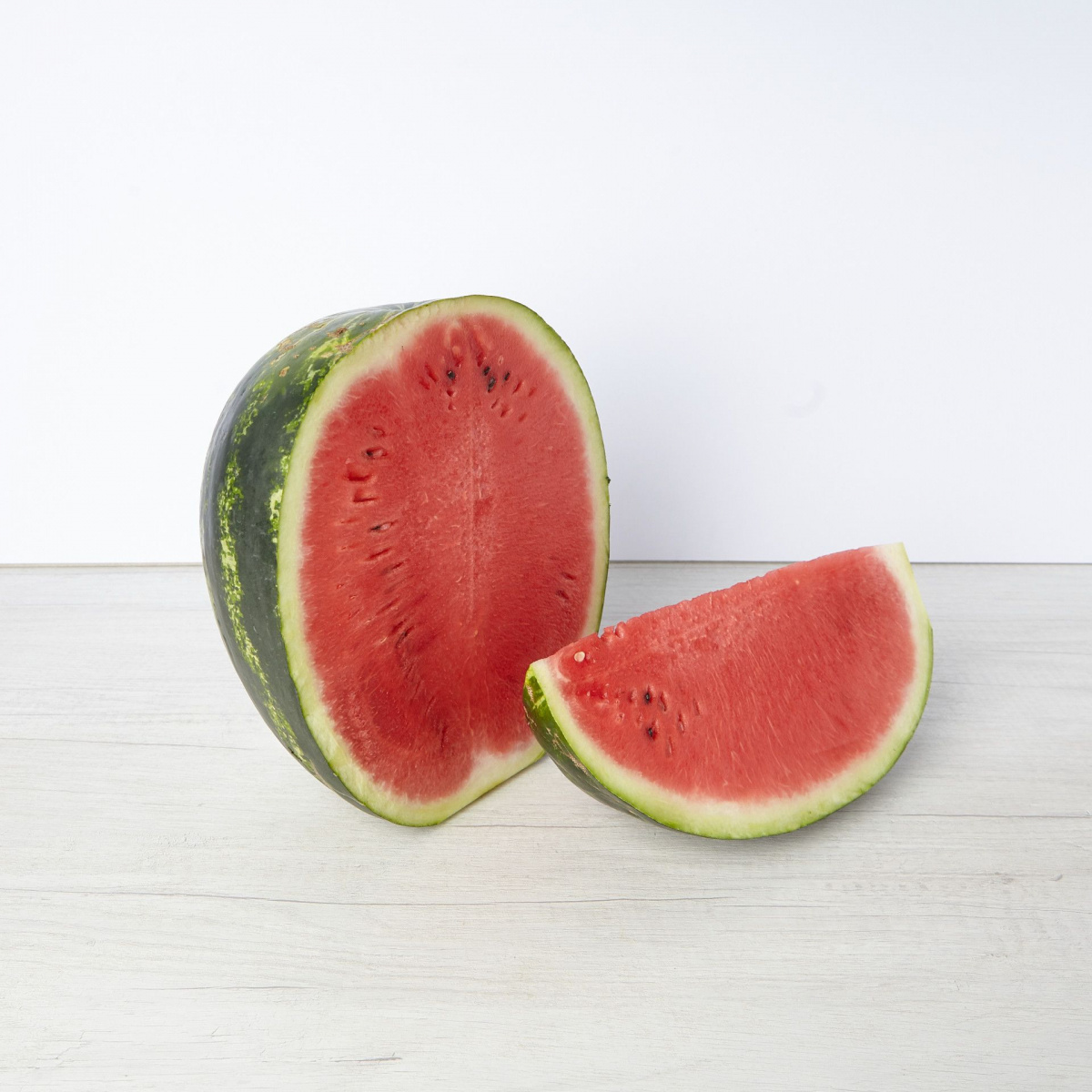 ЛУБЕНИЦА КГ